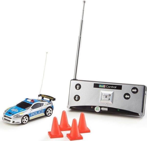 23559 Revell RC Mini Polis Arabası - Image 1