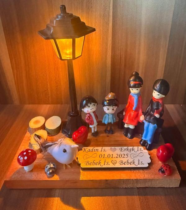 Kişiye Özel Aile Biblosu Işıklı Gece Lambası Sevgili ve Çocuklu  İsimli  Hediyelik Evlilik Yıl dönüm - Image 1