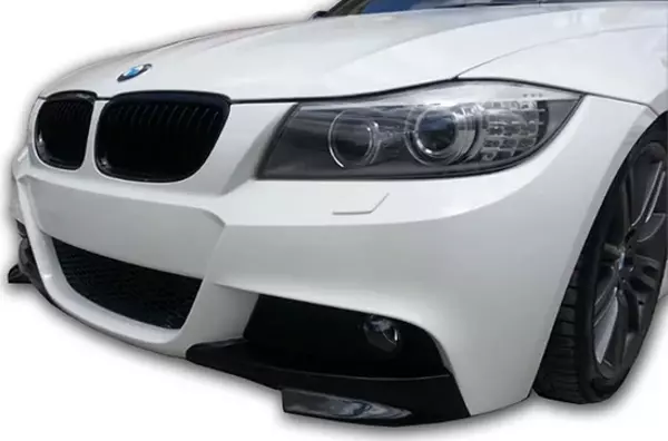 Bmw E90 Makyajlı 2010 - 2012 Orjinal Tampon Ön Flap (Plastik)(Boyasız) - Image 1