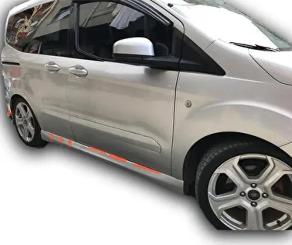 Ford Tourneo Courier Yan Marşpiyel (Plastik)(Boyasız) - Image 1