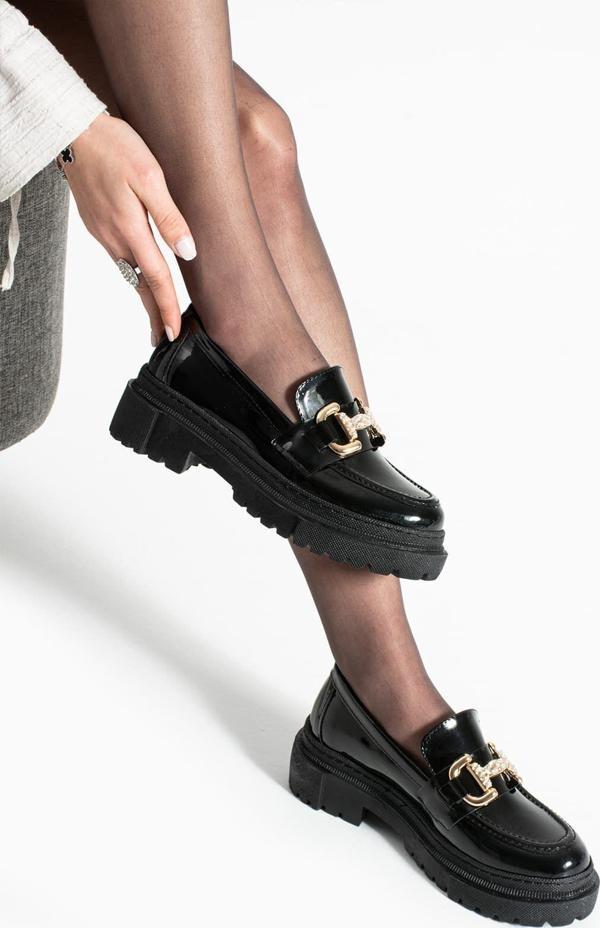 Loafer Günlük Kadın Parlak Siyah Taş Detaylı Rahat Ayakkabı - Image 1