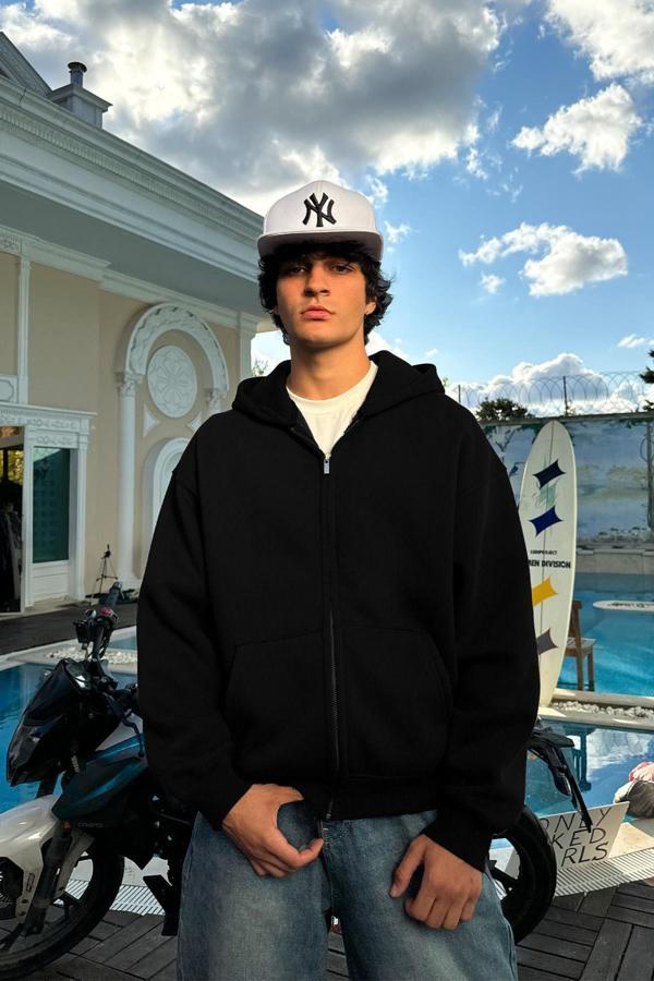 Yakamel Erkek Siyah Fermuarlı Bol Kalıp Kalın Kışlık Geniş Hırka - Image 1