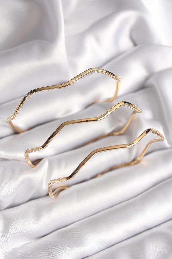 Celira Çelik Gold Renk 65 mm Zikzak Model Ajda Bilezik - Image 1