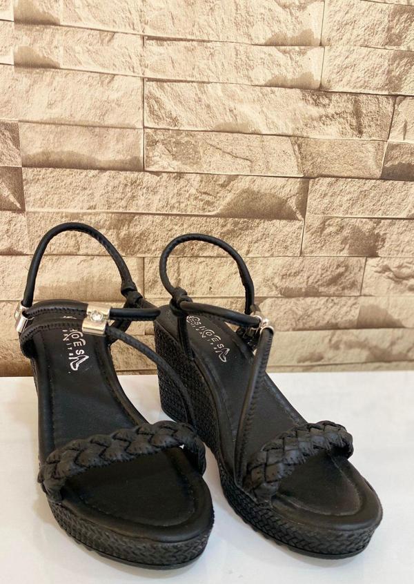 Kadın Örgü Tedaylı 8 cm Dolgu Topuklu Sandalet 4010-123-0002 Siyah-37 - Image 1