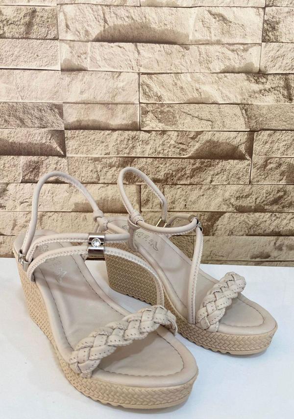 Kadın Örgü Tedaylı 8 cm Dolgu Topuklu Sandalet 4010-123-0002 Krem-40 - Image 1