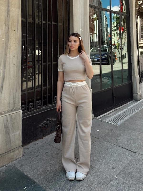 Crop pantolon biyeli takım bej - Image 1