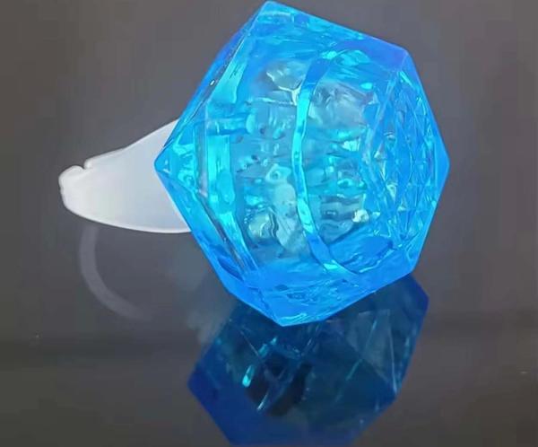 Kristal Tasarımlı Led Glow Işıklı 3 Modlu Mor Yüzük 3.5 X 5 Cm - Image 1