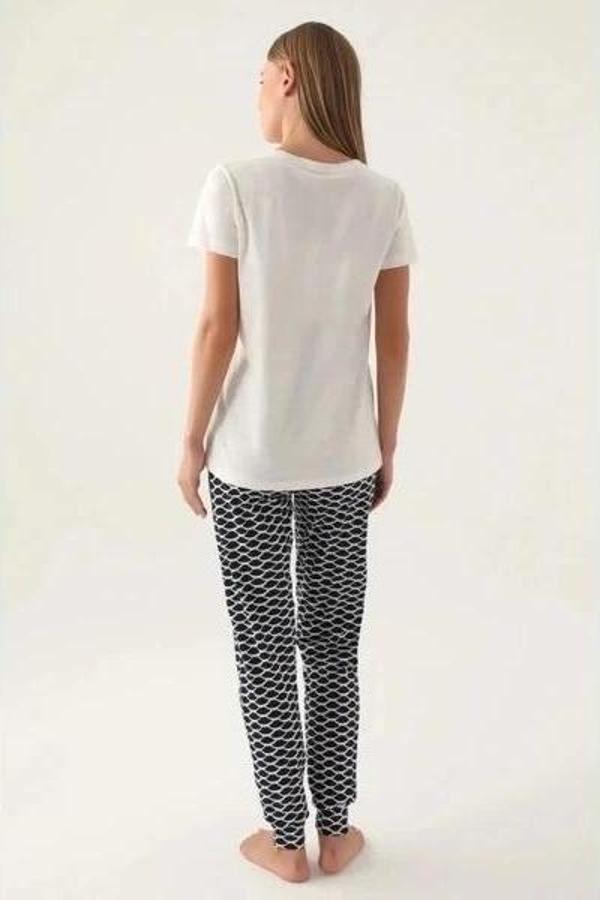 Kadın Kısa Kol Pijama Takımı - Image 1