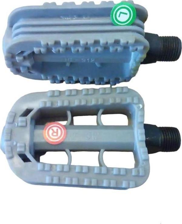 PEDAL ÇOCUK BİSİKLETİ 12-14 JANT İÇİN PLASTİK BİLYASIZ  ÇİFT GRİ - Image 1
