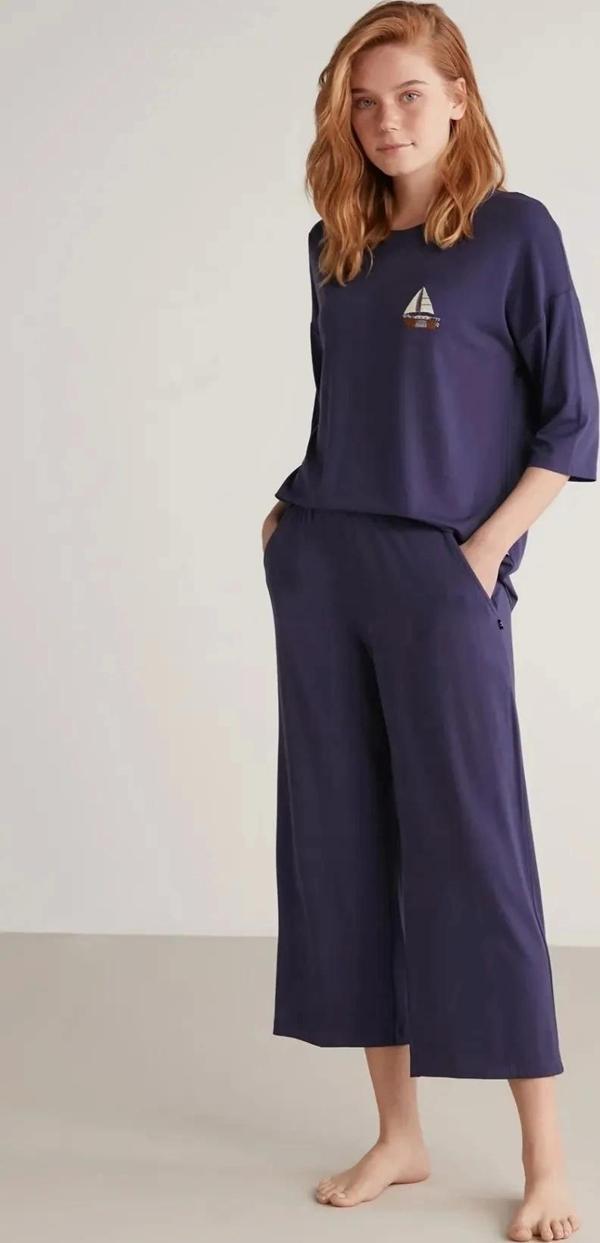 Kadın Uzun Kollu Pijama Takımı - Image 1