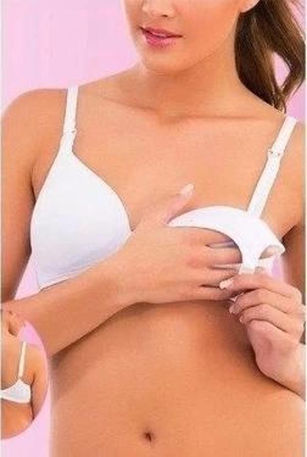 Süngerli̇ Emzi̇rme Sütyeni̇ - Image 1