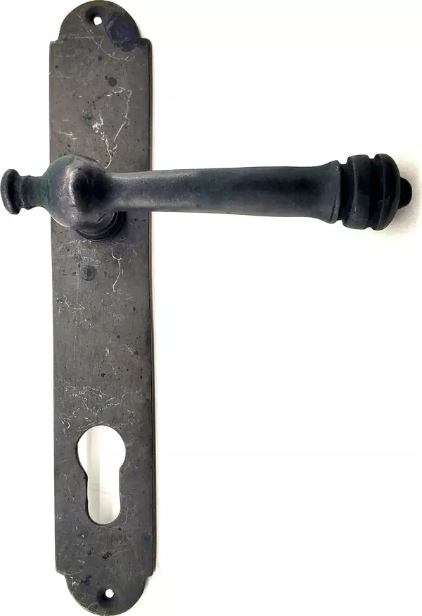 Antika Tarz Dekoratif Pirinç Taşra Oda Kapı Kolu - 220x35 mm, Oksit - Image 1