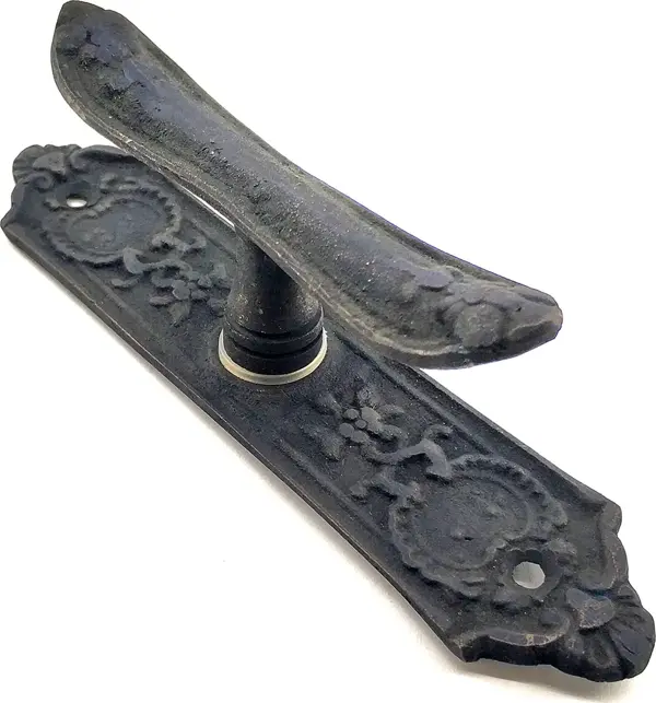 Antika Tarz Dekoratif Pirinç Çiçekli Pencere Kolu - 165x38 mm, Oksit - Image 1