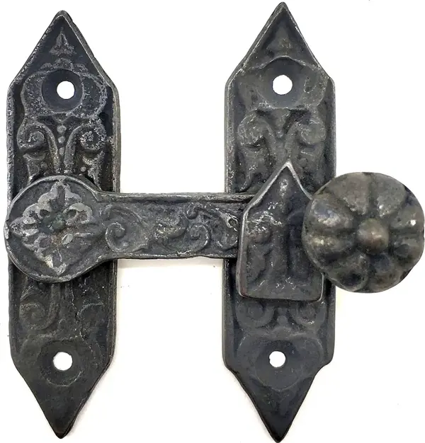 Antika Tarz Dekoratif Pirinç Kapı, Pencere Mandalı - 86x72 mm, Oksit - Image 1
