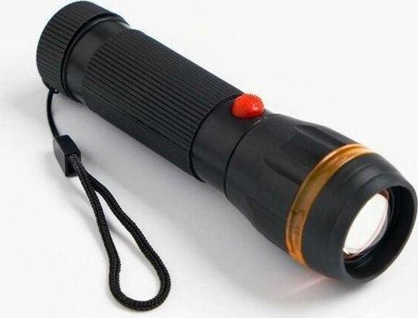 PeakStar PS-7083 Plastik Zoomlu Pilli El Feneri - Image 1