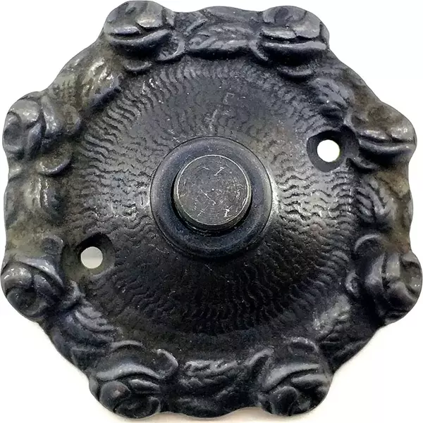 Antika Tarz Dekoratif Pirinç Güllü Kapı Zili - 75mm, Oksit - Image 1