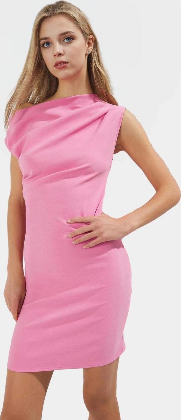 Yazlık Mini Elbise Bodycon Kalıp Tek Kol Dokuma Kumaş Seçkin Malzeme Şık Görünüm - Image 1