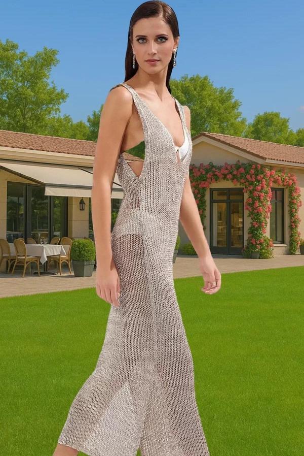 Rahat Maxi Triko Elbise Kalın Askılı V Yaka Plaj Şıklığı Günlük Kullanım İçin Zarifane Tasarım - Image 1