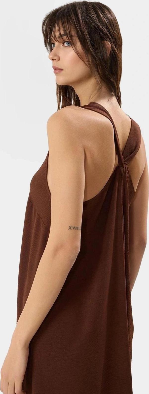 Yazlık Günlük Maxi Elbise Rahat Şık Polyester Dokuma V Yaka Uzun Ömürlü Seçkin Malzeme - Image 1