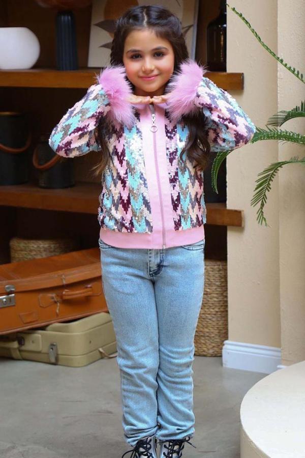 Kız Çocuk Pulpayet ve Kol Uçları Tüy Detaylı Ceket, Denim Pantolonlu, Pembe Alt Üst Takım - Image 1