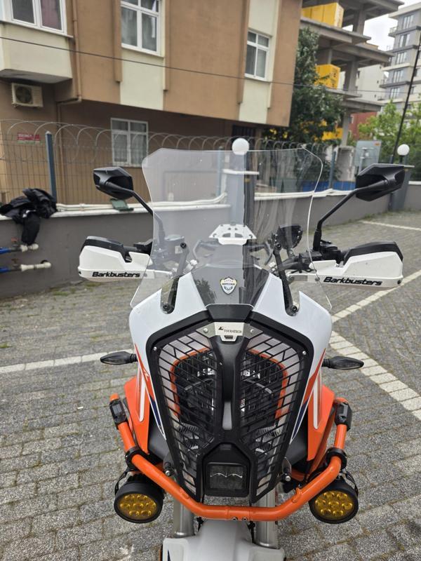 MOTOCAM KTM 1290 Super Adventure Siperlik Ön Cam 2017-2024 Model 41cm Şeffaf Renkli - Image 1