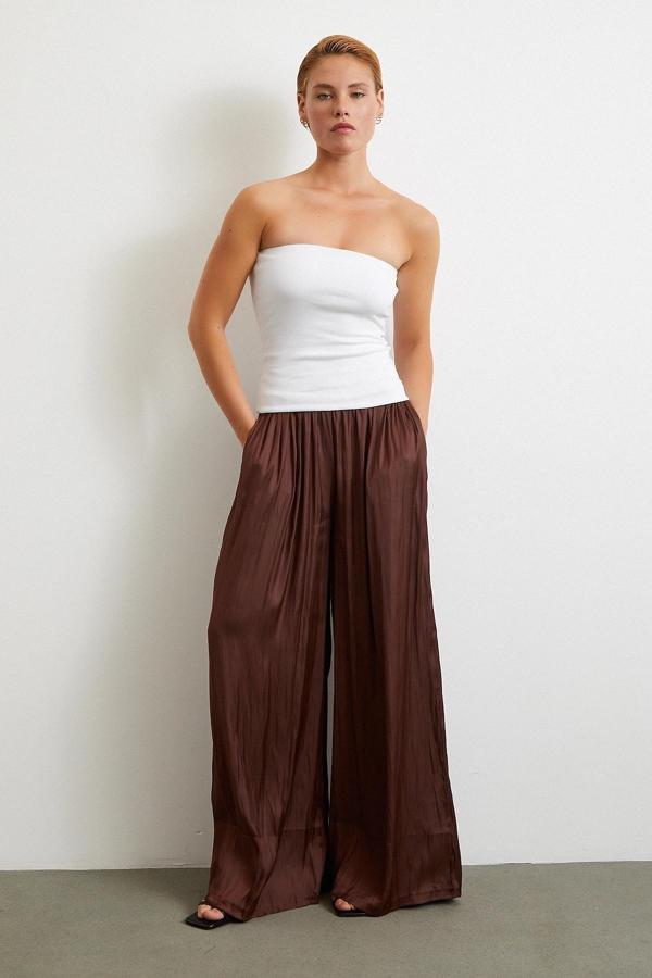 Beli Lastikli Geniş Paça Büzgülü Pantolon Kahve - Image 1