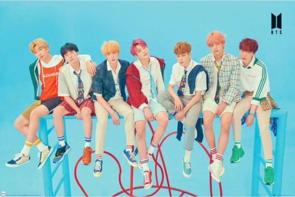 Grupo Erık Bts Blue Maxı Poster - Image 1