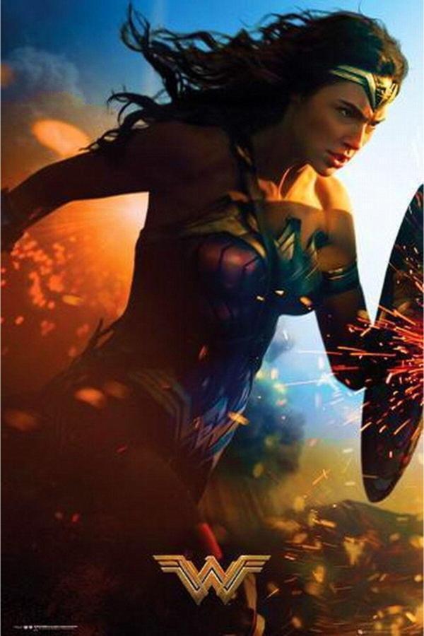 Gb Eye Wonder Woman Run Maxi Poster - Image 1