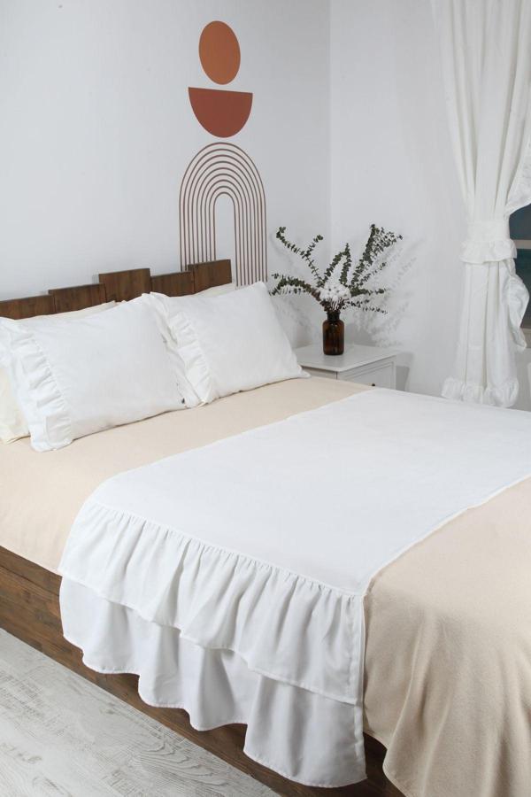 Cotton Maison Poli Yatak Runner Takımı Fırfırlı 80X280 Cm - Image 1