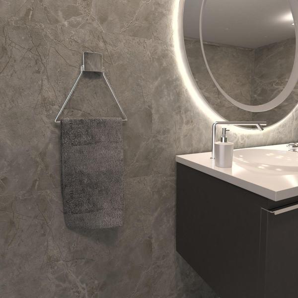 Dekoratif Krom Metal Üçgen Havluluk Askı – Yapıştırmalı, Vidasız Pratik Montaj Banyo & Mutfak - Image 1