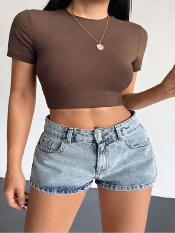 Kadın Açık Mavi Kot Şort - Image 1