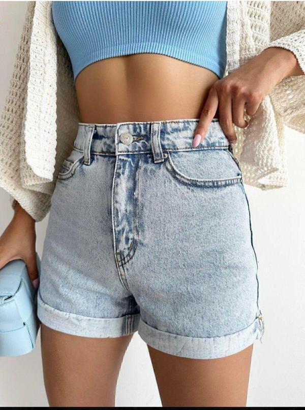 Kadın Mavi Duble Paça Kot Şort - Mavi Kar Yıkama Şort Kıvrık Paça - Image 1