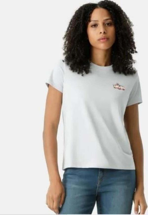 Levi'S Kadın Mavi Çiçek Desenli T-Shirt 17369-2945 - Image 1