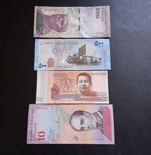 Escoines Koleksiyon 39963686eae029077e Koleksiyon Başlangıç seti Çil Yabancı Kağıt Paralar - Image 1