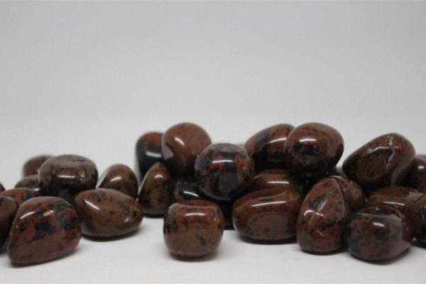 Kahverengi Obsidiyen Taşı Tamburlanmış (5-8 Gram) - Image 1