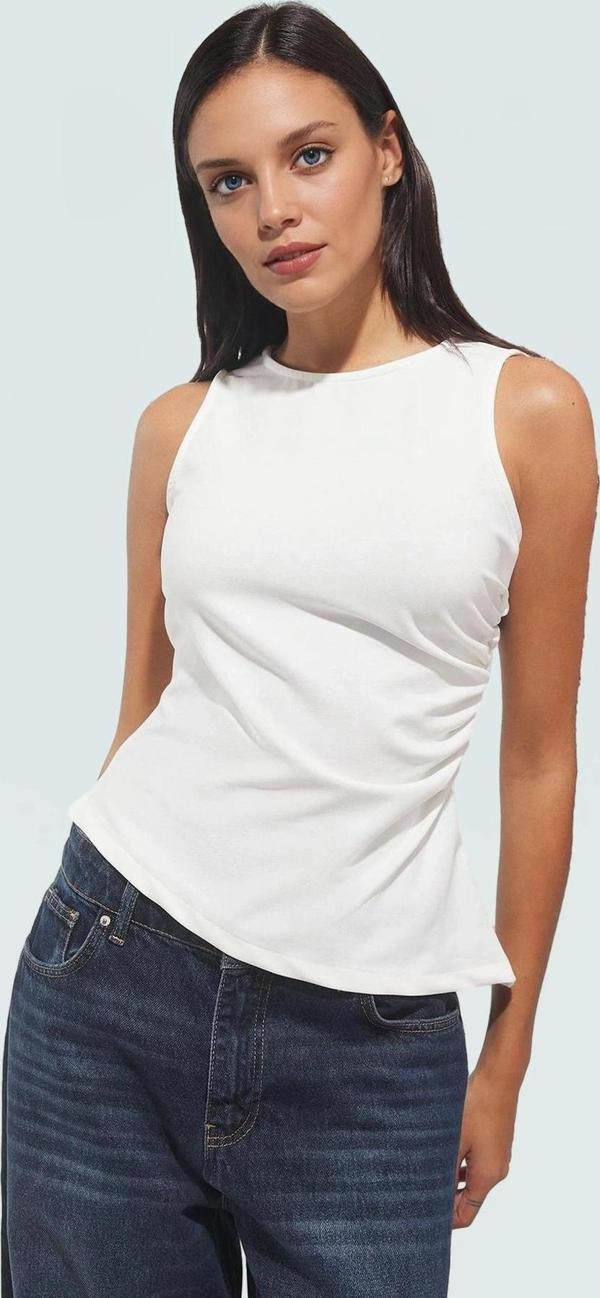 Asimetrik Kesim Fitted Dokuma Bluz Rahat Yazlık Stil Dayanıklı Malzeme Özel Tasarım - Image 1