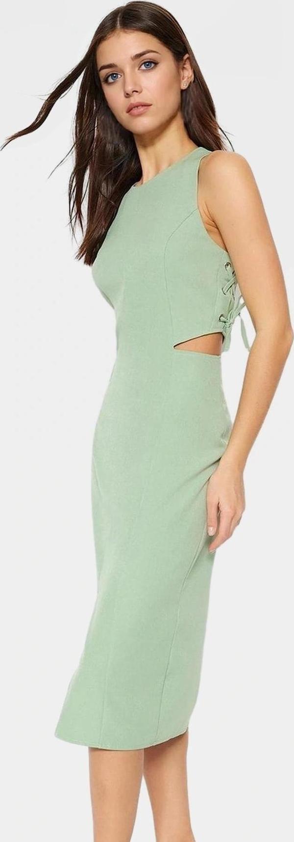 Yazlık Kolsuz Bodycon Elbise Dokuma Kumaştan Şık Midi Kaliteli İşçilik Uzun Ömürlü - Image 1