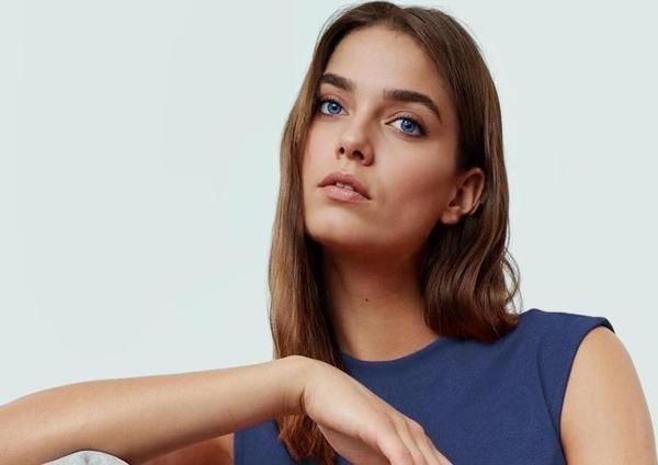 Kadın Viskoz Bluz Vücuda Oturan Yazlık Rahat Örme Zarifane Tasarım Günlük Kullanım İçin - Image 1