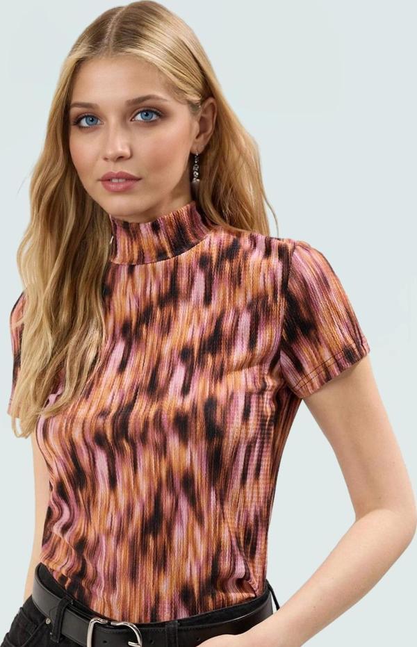 Kadın Kısa Kollu Fitted Dik Yaka Polyester Bluz Günlük Yaz Koleksiyonu Yüksek Kalite - Image 1