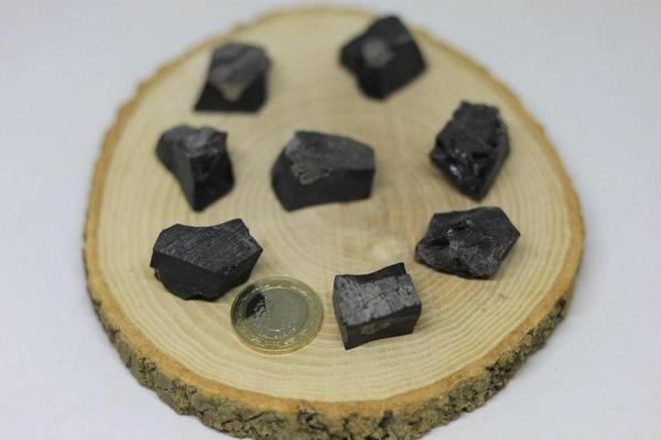 Oltu Taşı Ham Parça (6-8gram) - Image 1