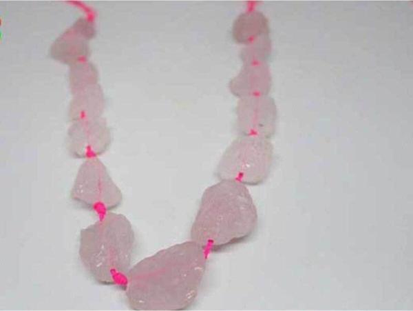 Pembe Kuvars Taşı Ham Büyük Parçalar Dizi - Image 1