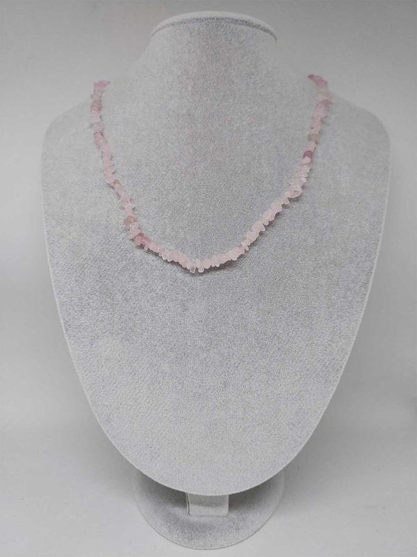 Pembe Kuvars Taşı Minik Boy 4-6mm Aralığı Şekilsiz 1000 Ayar Gümüş Ipli Kolye - Image 1