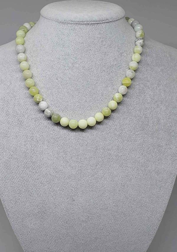 Peridot (zebercet) Taşı Yeşil-beyaz Alacalı Kolye 8mm (23115) (klipsli) - Image 1