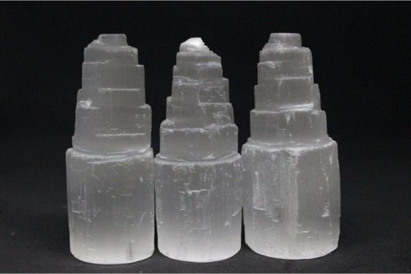 Selenit Taşı Kule 10cm - Image 1