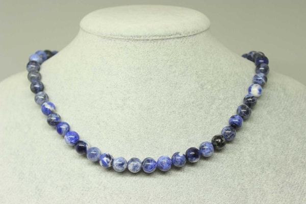 Sodalit Taşı Royal Kolye 8mm (klipsli) - Image 1