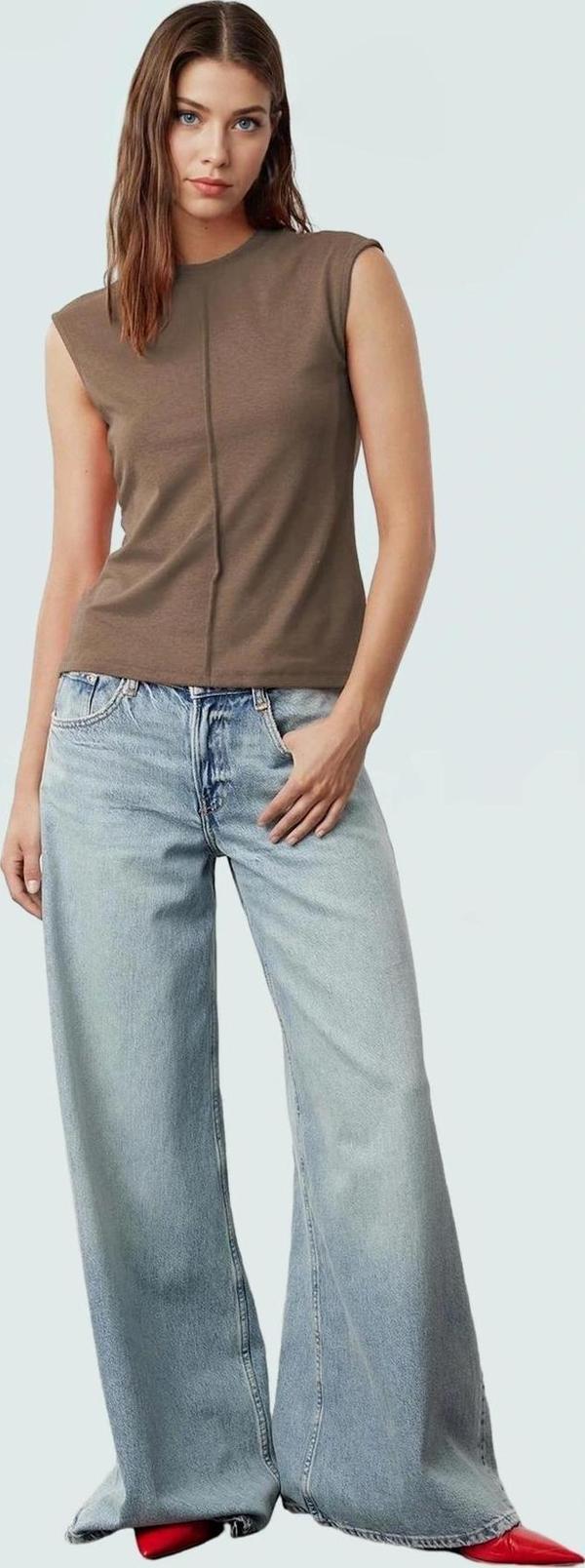 Kadın Viskoz Bluz Vücuda Oturan Yazlık Rahat Örme Zarifane Tasarım Günlük Kullanım İçin - Image 1