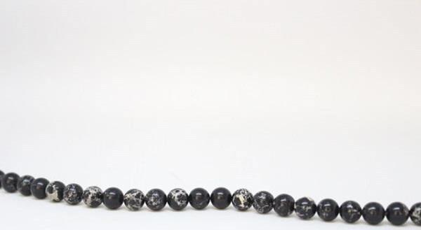 Varisit Taşı Siyah Yarım Dizi 8mm (18cm Uzunluğundadır) - Image 1