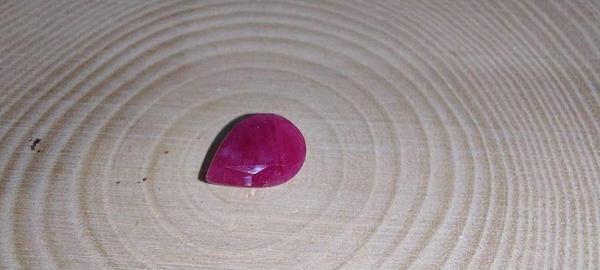 Yakut Taşı Faset Kesim (yüzük, Kolye Ucu Vb Yapımına Uygun) (ortalama 3 Karat) - Image 1