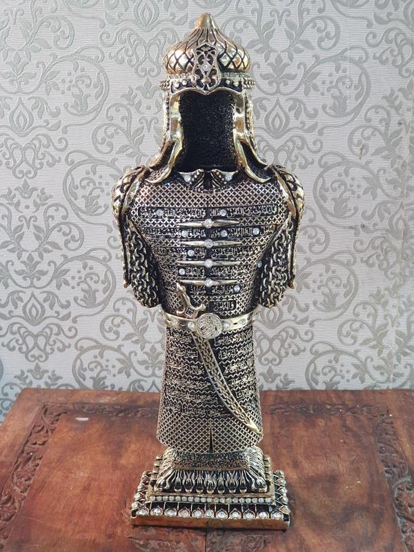 HEDİYELİK DEKORATİF AYETLİ ZIRH BİBLO - Image 1