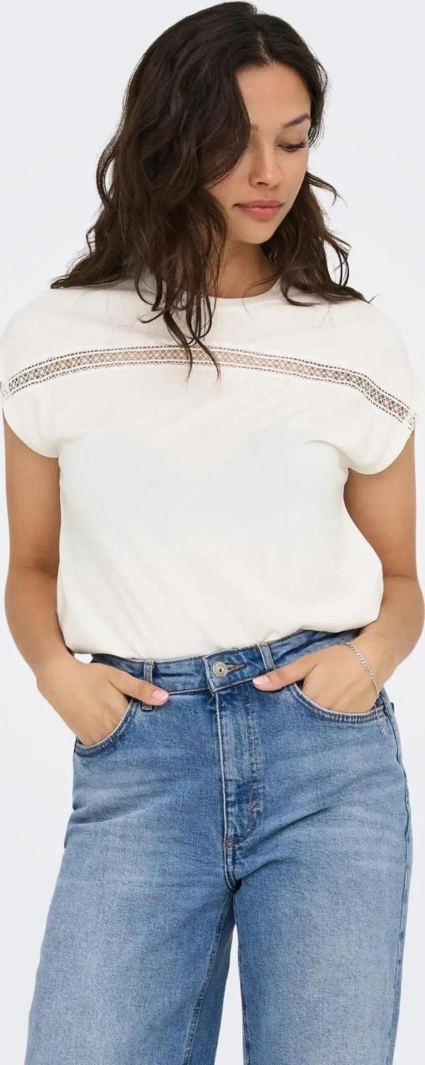 Only Kadın Onlfree Dantel Detaylı Kısa Kollu T-Shirt 15350108 Ekru - Image 1